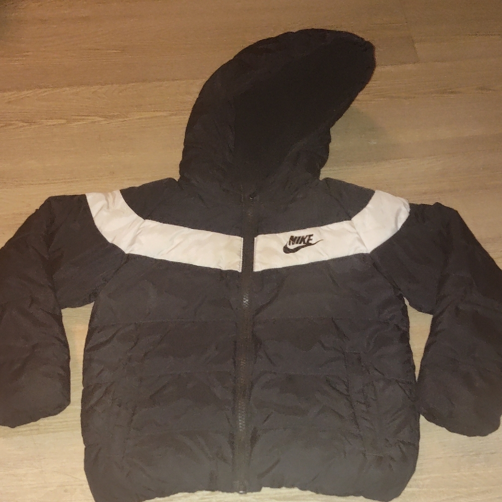 Nike Black and White Puffer Jacket
